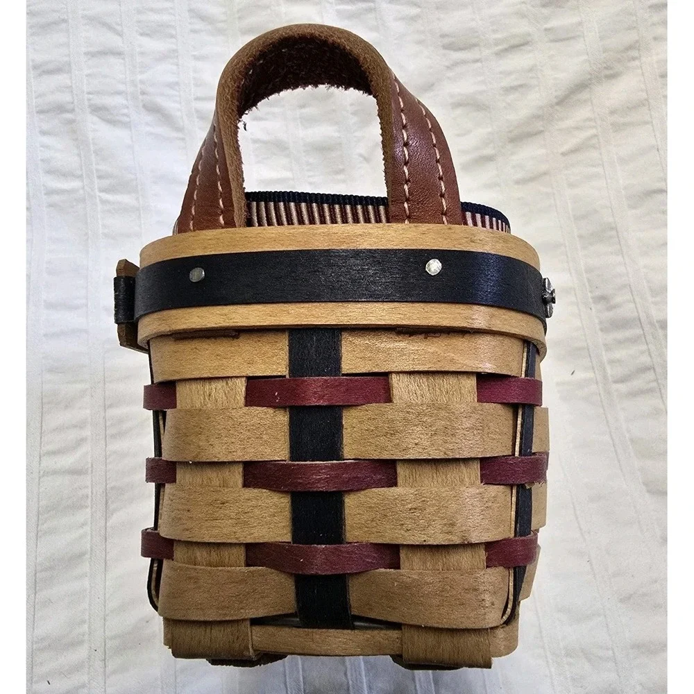 Longaberger‎ Collectors Club Proudly American Salt Pepper Basket Liner Protector